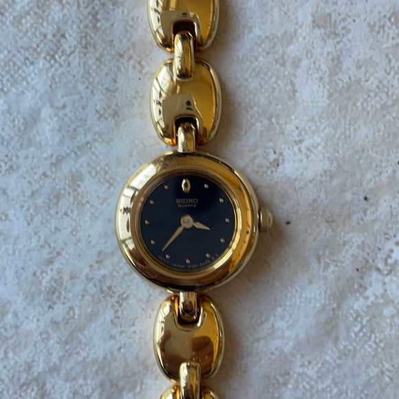 Seiko lady quartz - Picture 2 of 7